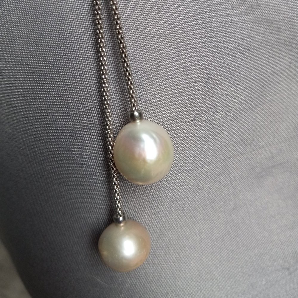 Drop Pearl Necklace